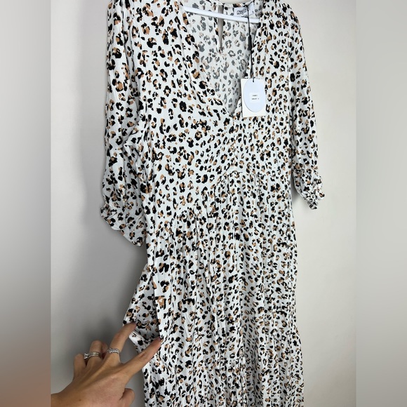 Ebby & I Maxi Dress White Leopard Animal Print Pockets Long Boho Size 10 NWT New - Picture 7 of 15
